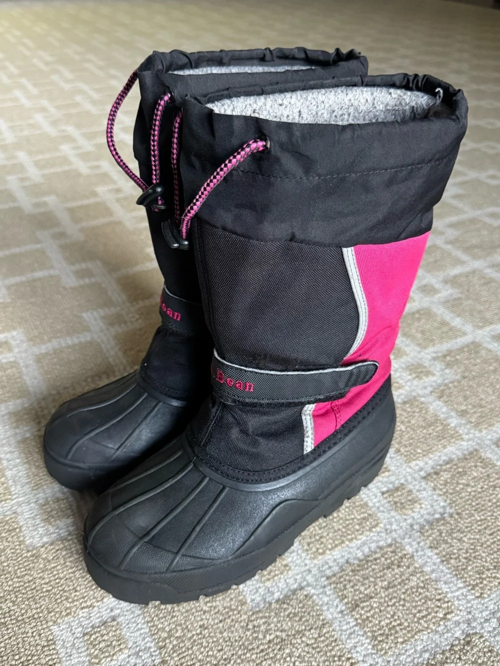 L.L. Bean Kids Insulated Waterproof Snow Boots Black Pink Girls Size 3